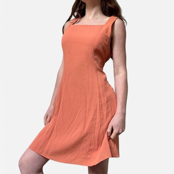 Vintage peach shift dress with square neckline - Picture 6 of 8